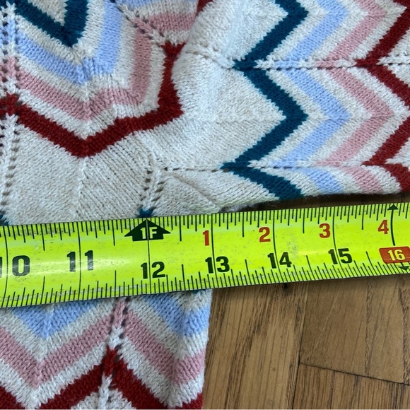 ASOS Patterned Sweater Size 00 EUC - Picture 3 of 9